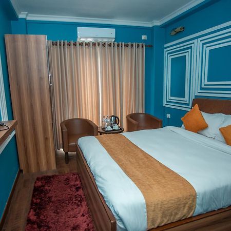 Chautari Boutique Hotel Покхара Екстер'єр фото