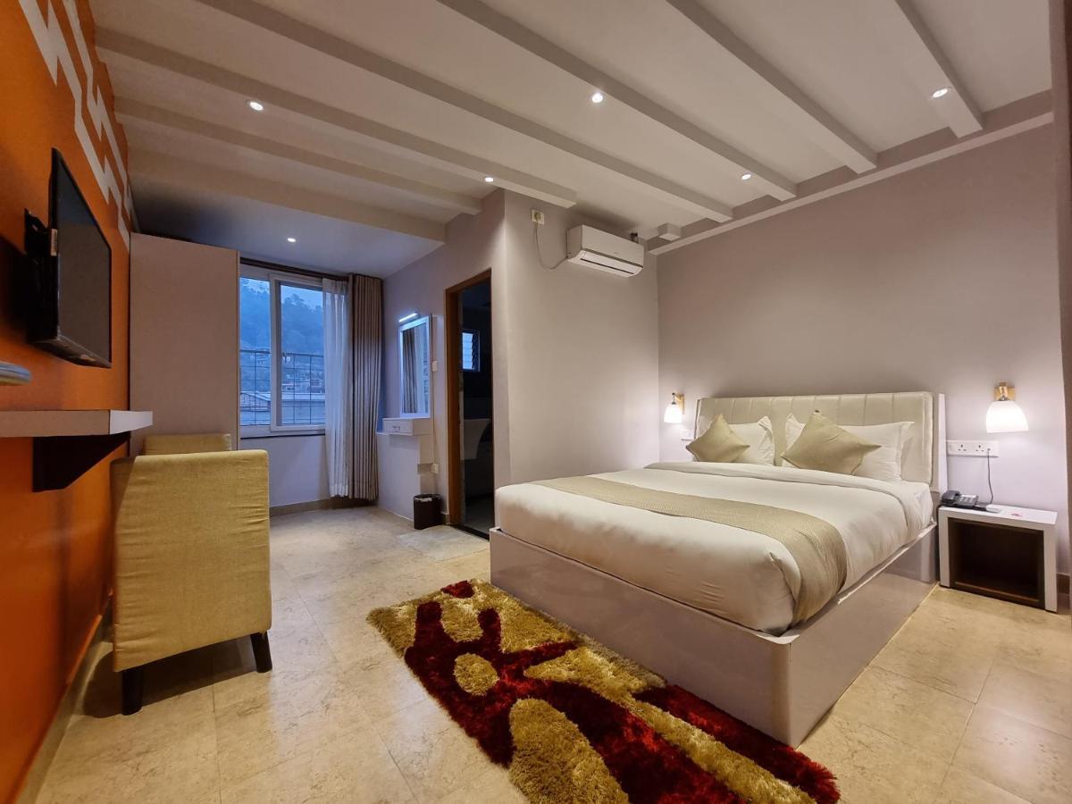 Chautari Boutique Hotel Покхара Екстер'єр фото