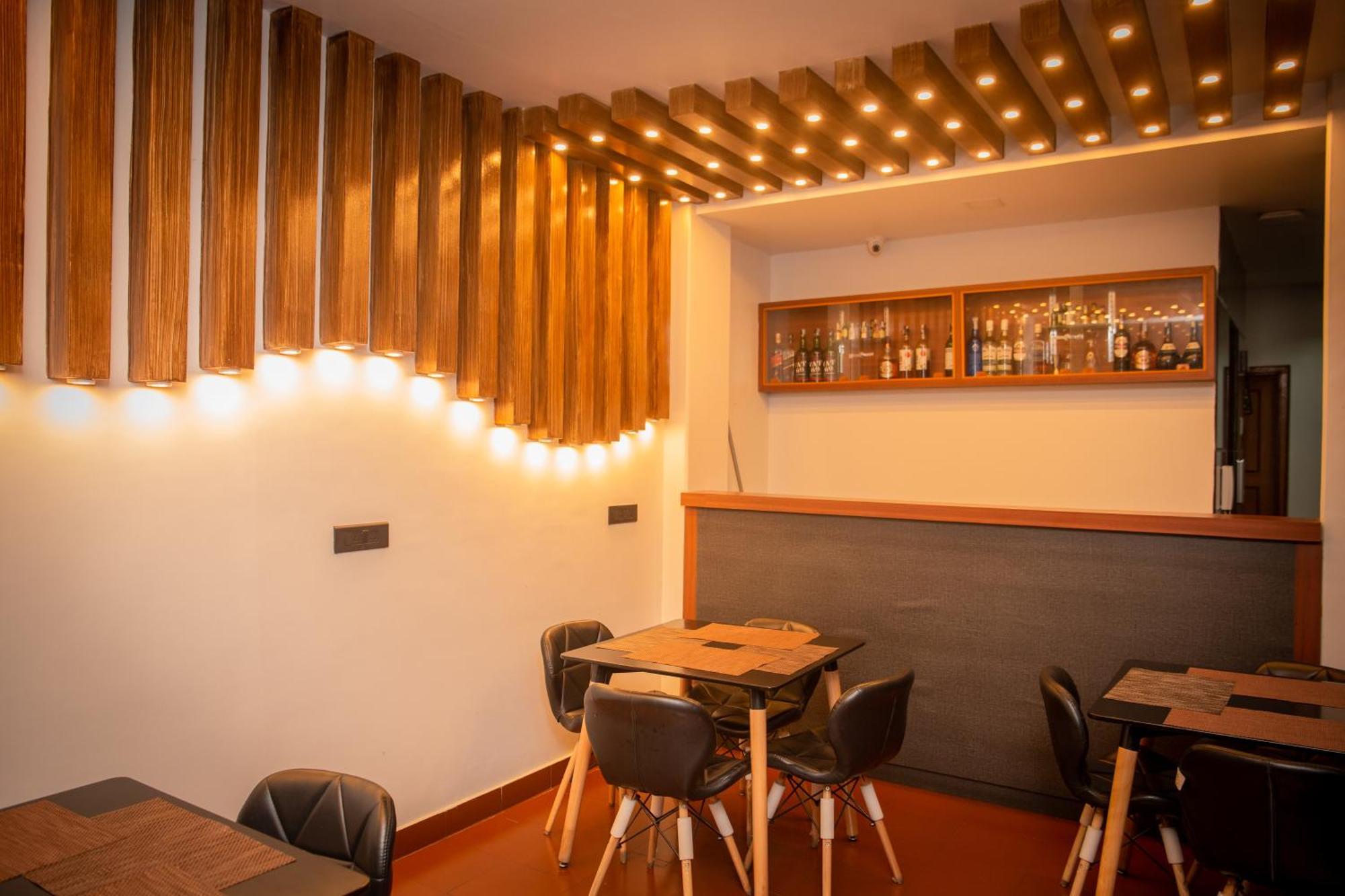 Chautari Boutique Hotel Покхара Екстер'єр фото