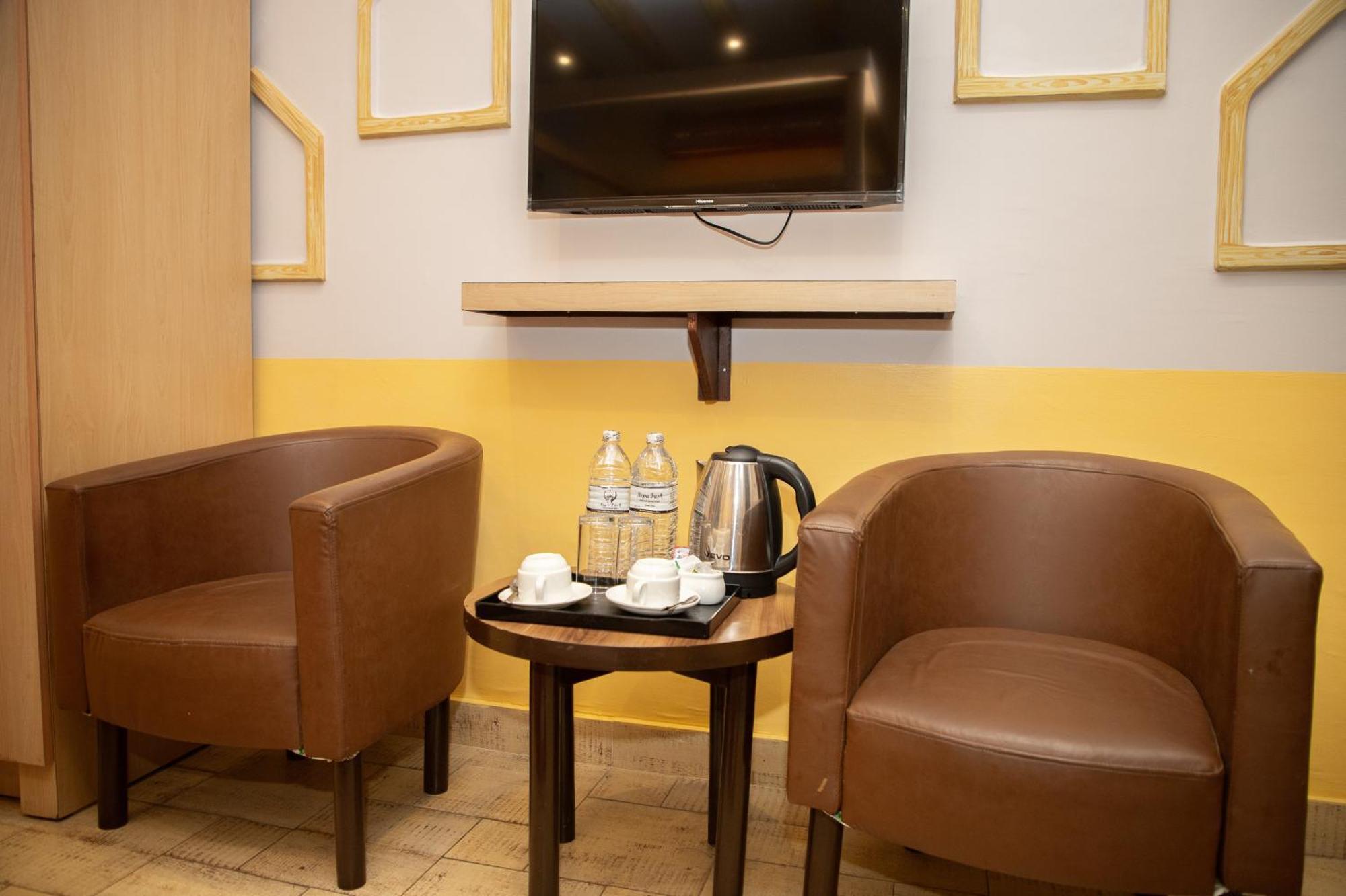 Chautari Boutique Hotel Покхара Екстер'єр фото