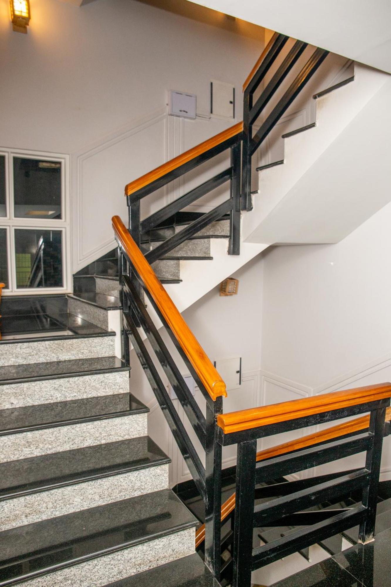 Chautari Boutique Hotel Покхара Екстер'єр фото