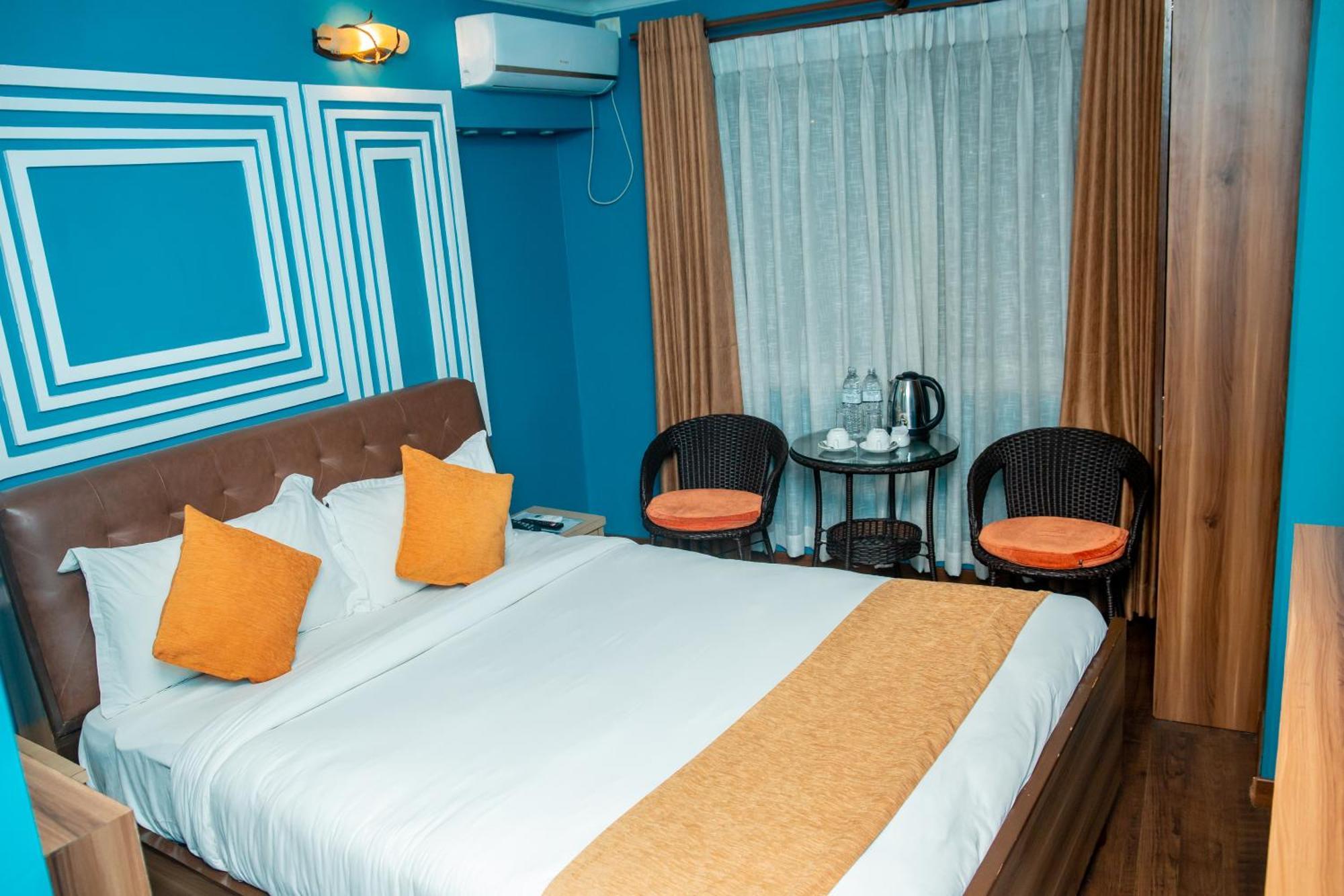 Chautari Boutique Hotel Покхара Екстер'єр фото