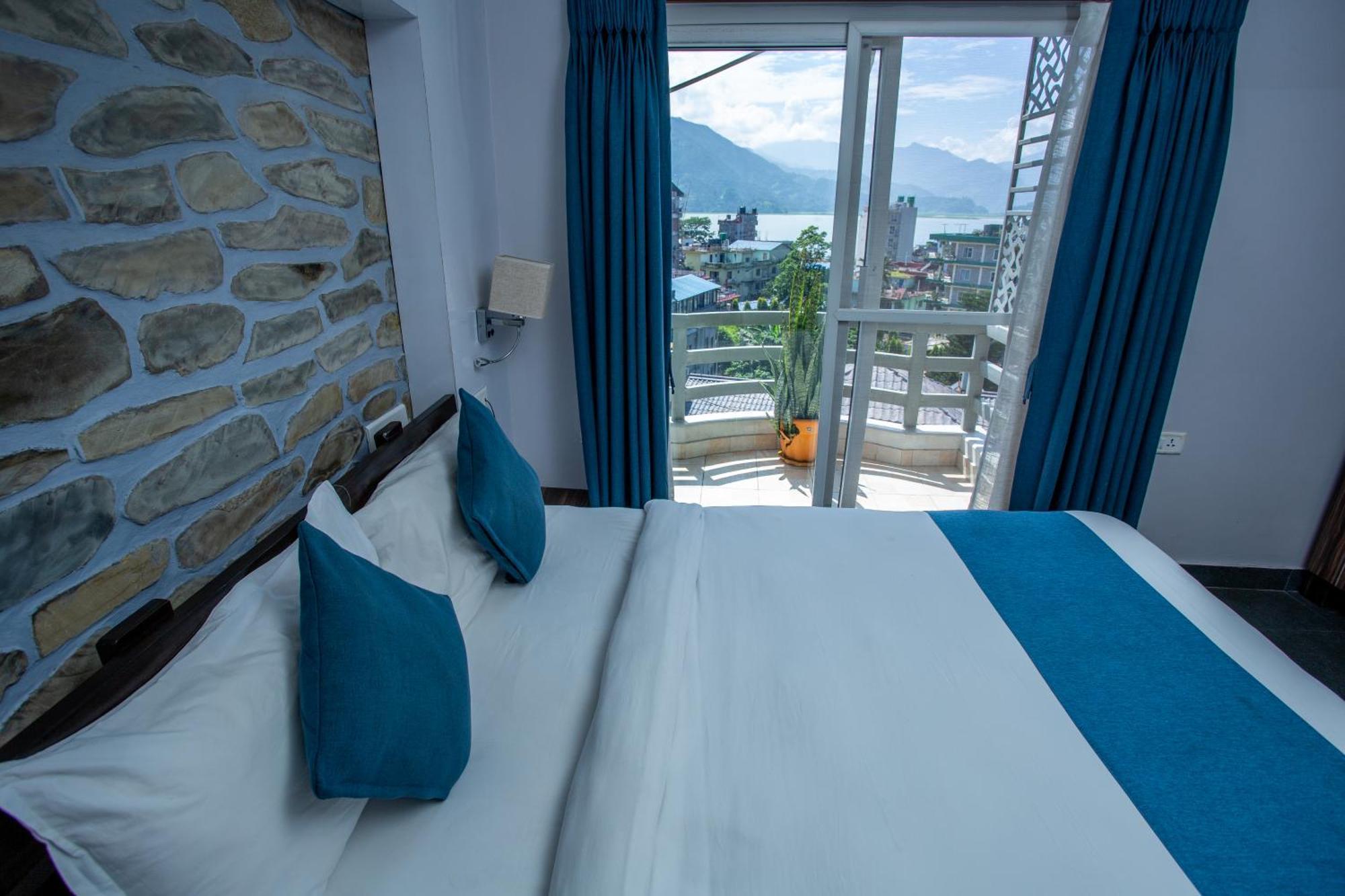 Chautari Boutique Hotel Покхара Екстер'єр фото
